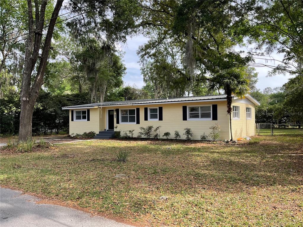 3941 Southwest 1st Avenue Gainesville, FL 32607 - Photo 1 of 1 Gallery Image 1