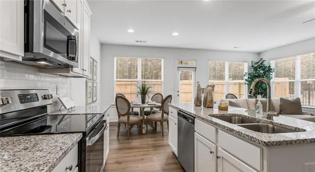 $2,099 | 2021 Old Covington Highway Southeast, Unit REDLAND, Conyers, GA 30013