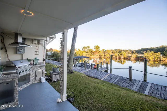 $394,500 | 1400 Mill Road, Unit 31, Gulfport, MS 39507