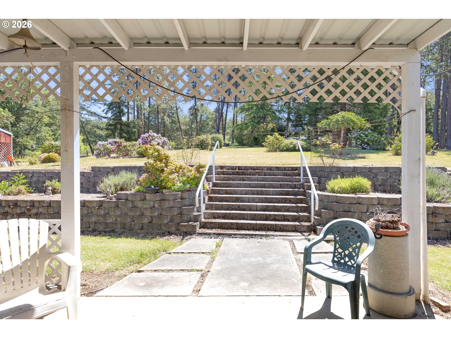 3301 Colonial Road Roseburg, OR 97471 - Photo 32 of 46 Gallery Image 32