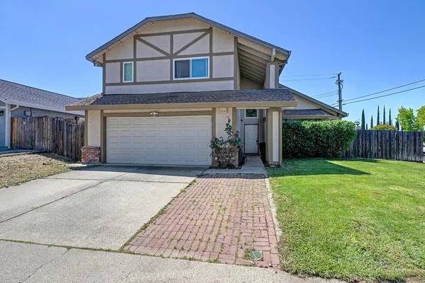 $539,900 | 7400 Pimienta Drive, Citrus Heights, CA 95621