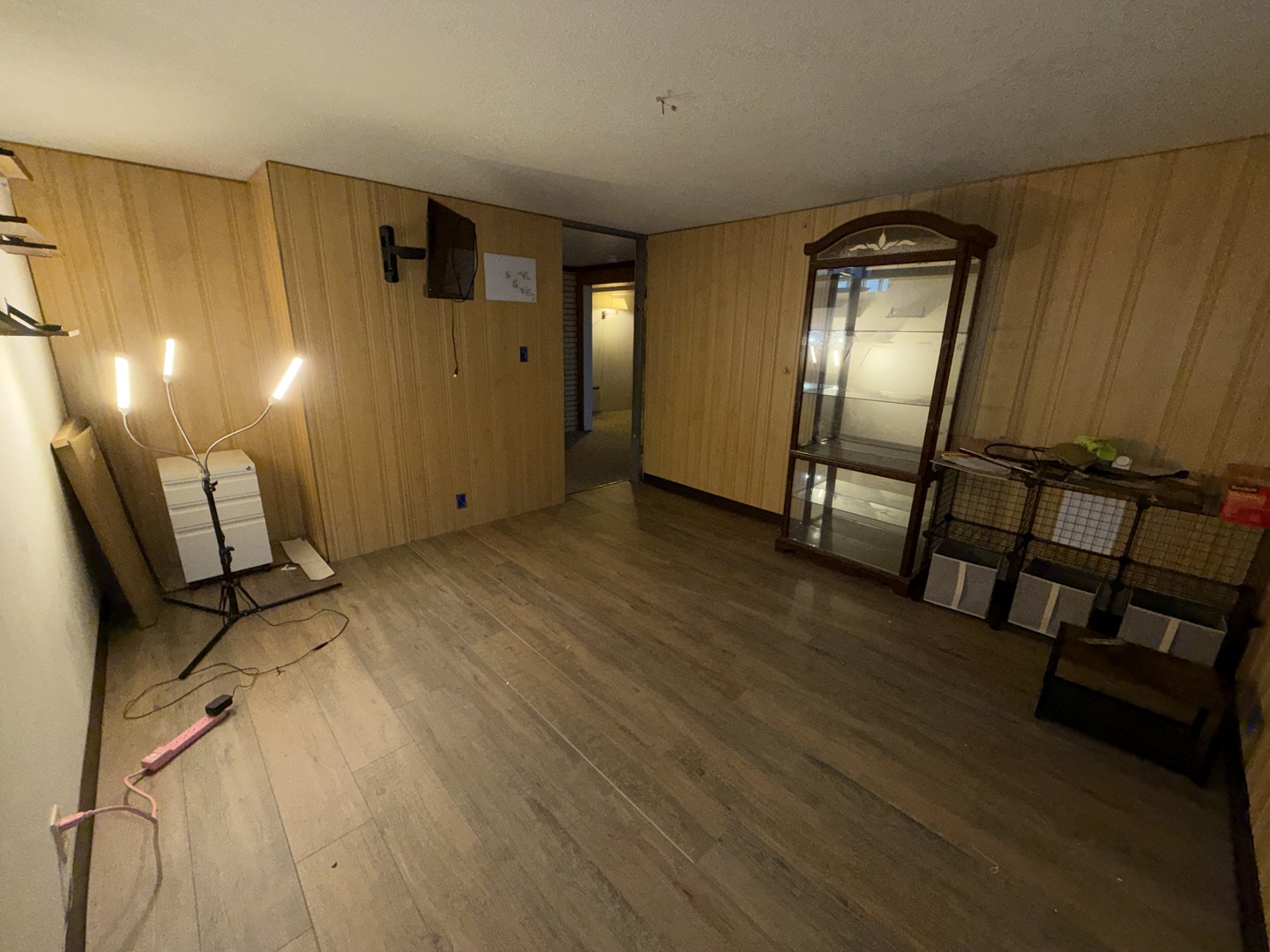 4019 5th Street East Moline, IL 61244 - Photo 28 of 37 a view of a hallway with wooden floor