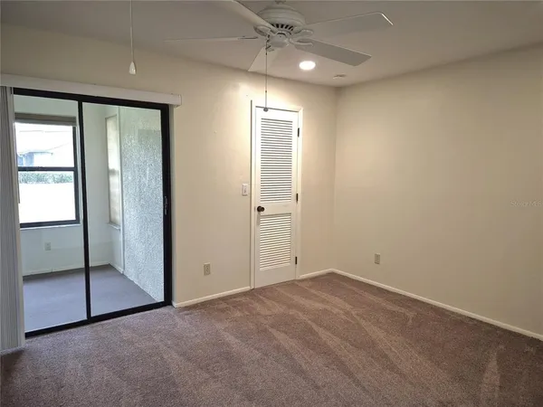 $2,500 | 160 Joanne Place, Oldsmar, FL 34677