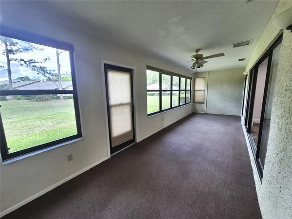 $2,500 | 160 Joanne Place, Oldsmar, FL 34677