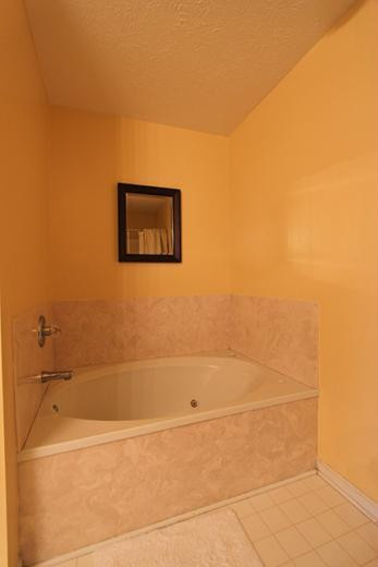 1112 Benjamin Lane Lexington, KY 40513 - Photo 21 of 29 Photo 22