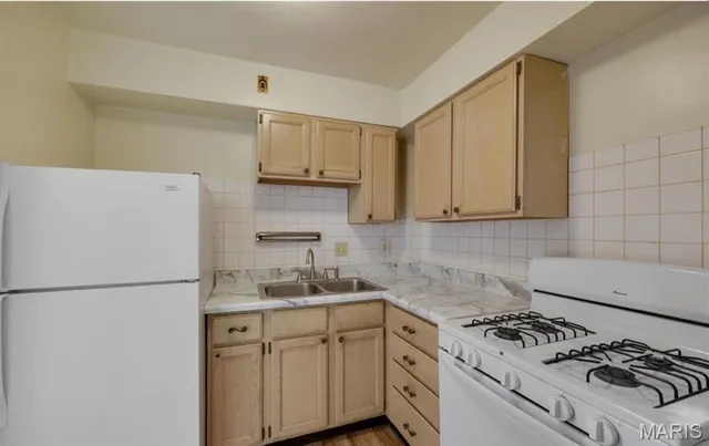 $850 | 6306 South Grand Boulevard, Unit MAIN, St. Louis, MO 63111