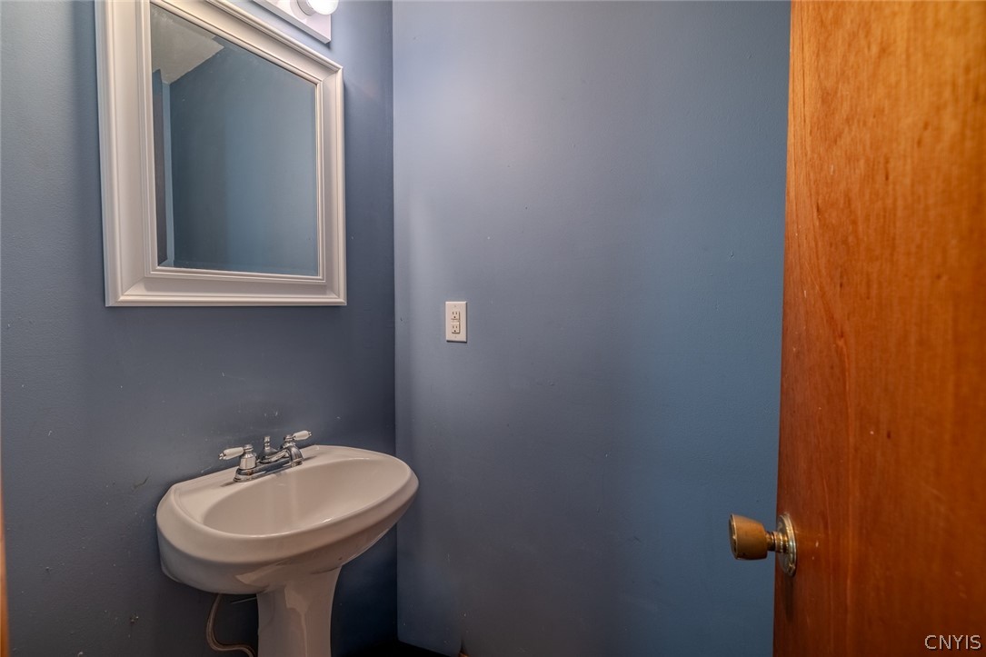 1557 Co Rte 7 Hannibal, NY 13126 - Photo 23 of 47 Half bath.