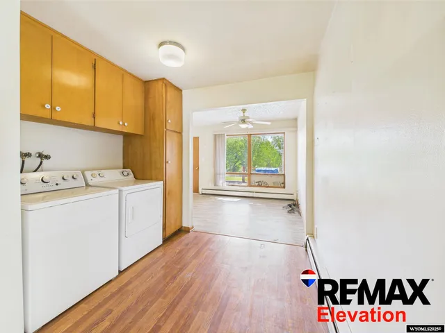 $270,000 | 905 South 9th Street, Basin, WY 82410