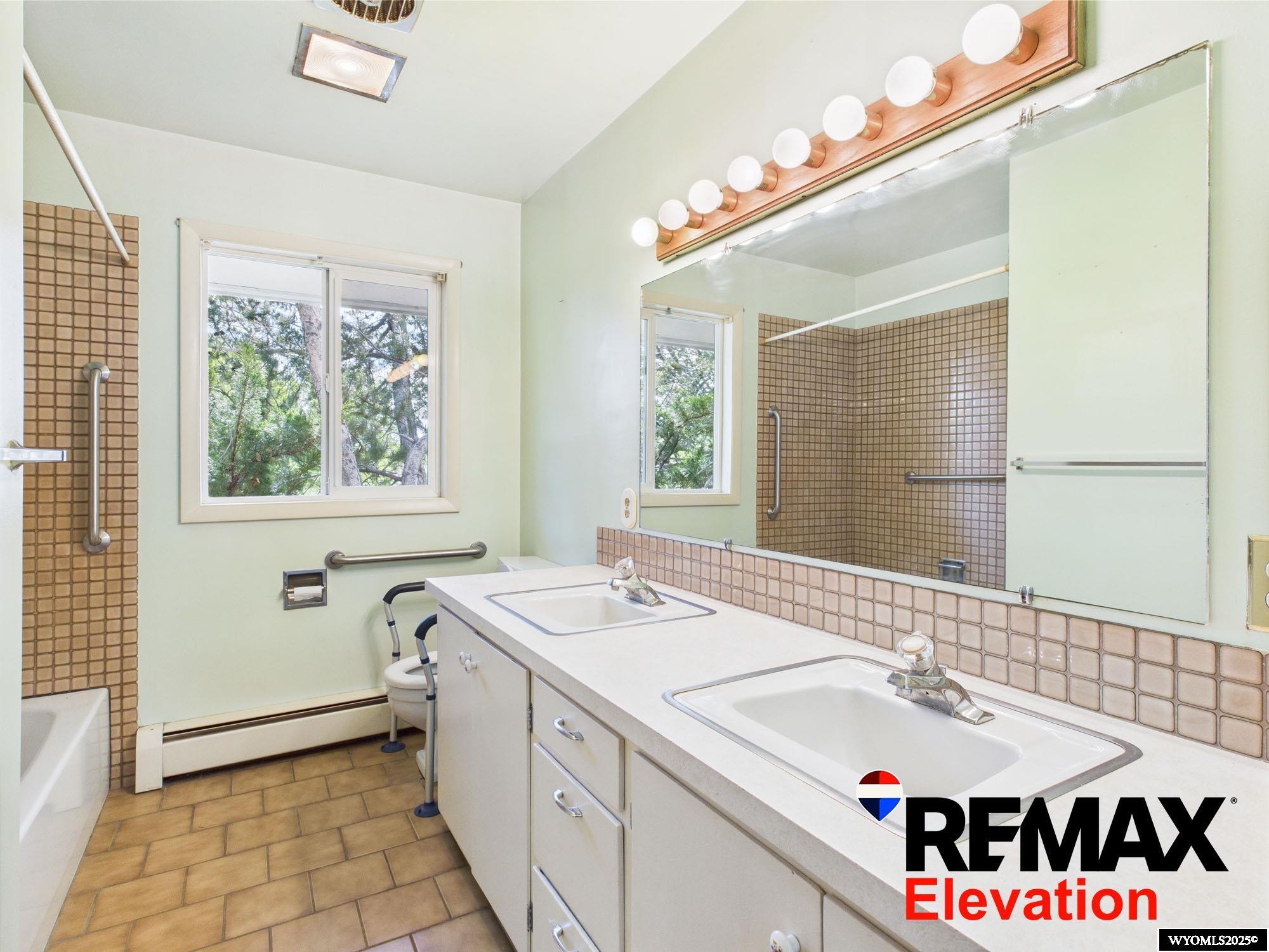 905 South 9th Street Basin, WY 82410 - Photo 20 of 33