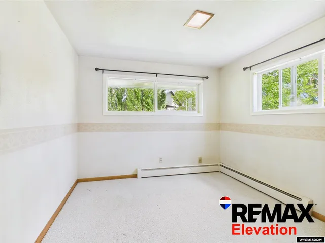 $270,000 | 905 South 9th Street, Basin, WY 82410