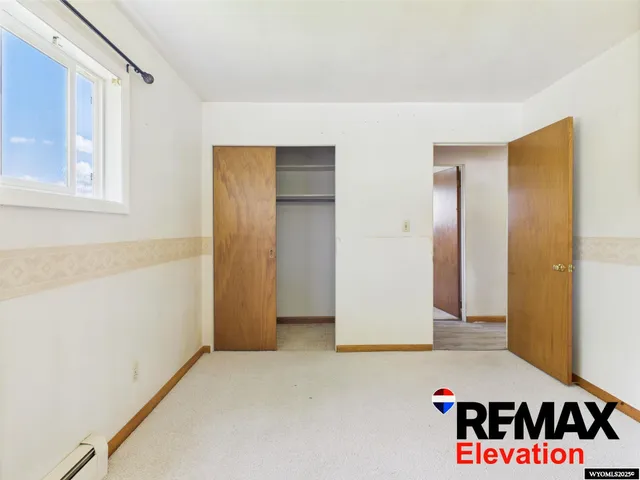 $270,000 | 905 South 9th Street, Basin, WY 82410