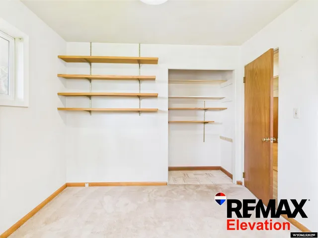 $270,000 | 905 South 9th Street, Basin, WY 82410