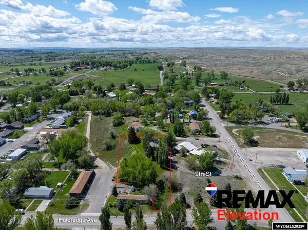 $260,000 | 905 South 9th Street, Basin, WY 82410