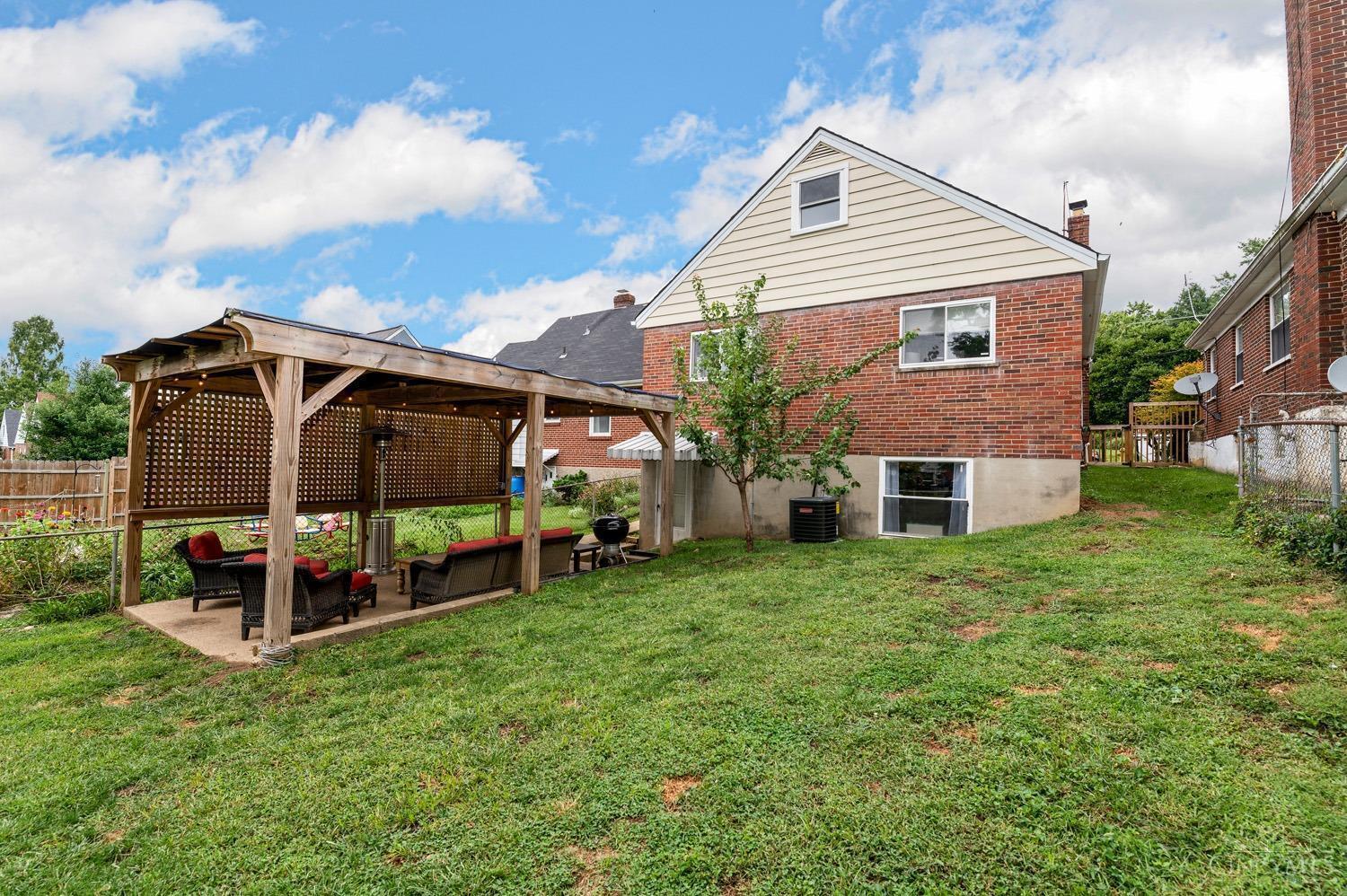 6925 Roe Street Cincinnati, OH 45227 - Photo 29 of 32 Gallery Image 29