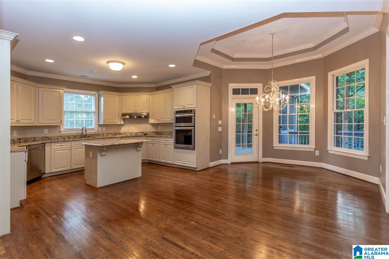 401 Lakeridge Drive Helena, AL 35080 - Photo 12 of 47