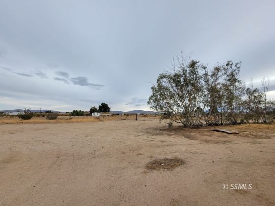 631 North Charles Street Ridgecrest, CA 93555 - Photo 19 of 20