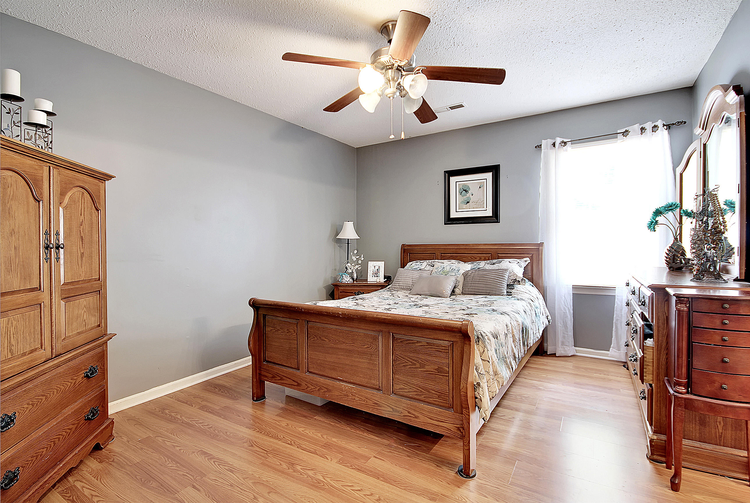 613 Longleaf Road Summerville, SC 29486 - Photo 11 of 27 550_554 copy