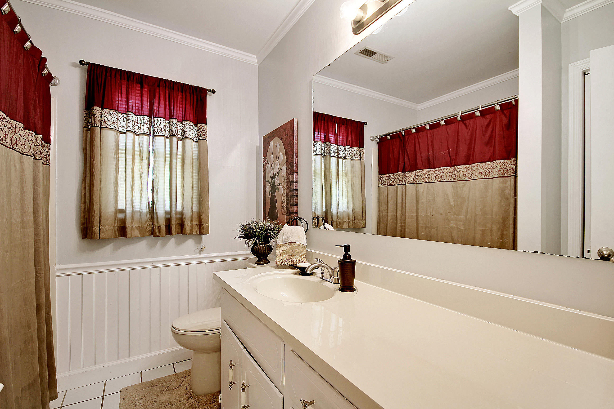 613 Longleaf Road Summerville, SC 29486 - Photo 17 of 27 534_537 copy