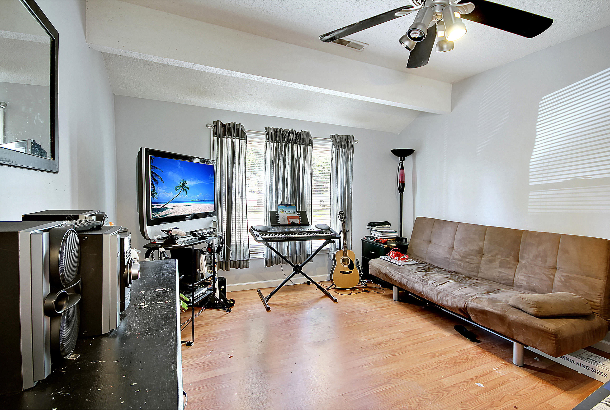 613 Longleaf Road Summerville, SC 29486 - Photo 27 of 27 654_657 copy