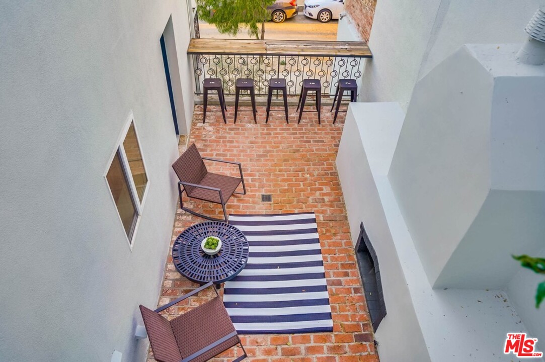 2049 Rome Drive Los Angeles, CA 90065 - Photo 13 of 43 a view of entryway