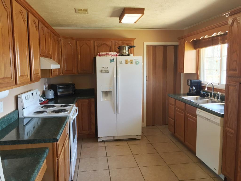 433 Old Stage Road Gray, TN 37615 - Photo 18 of 36 Photo 18