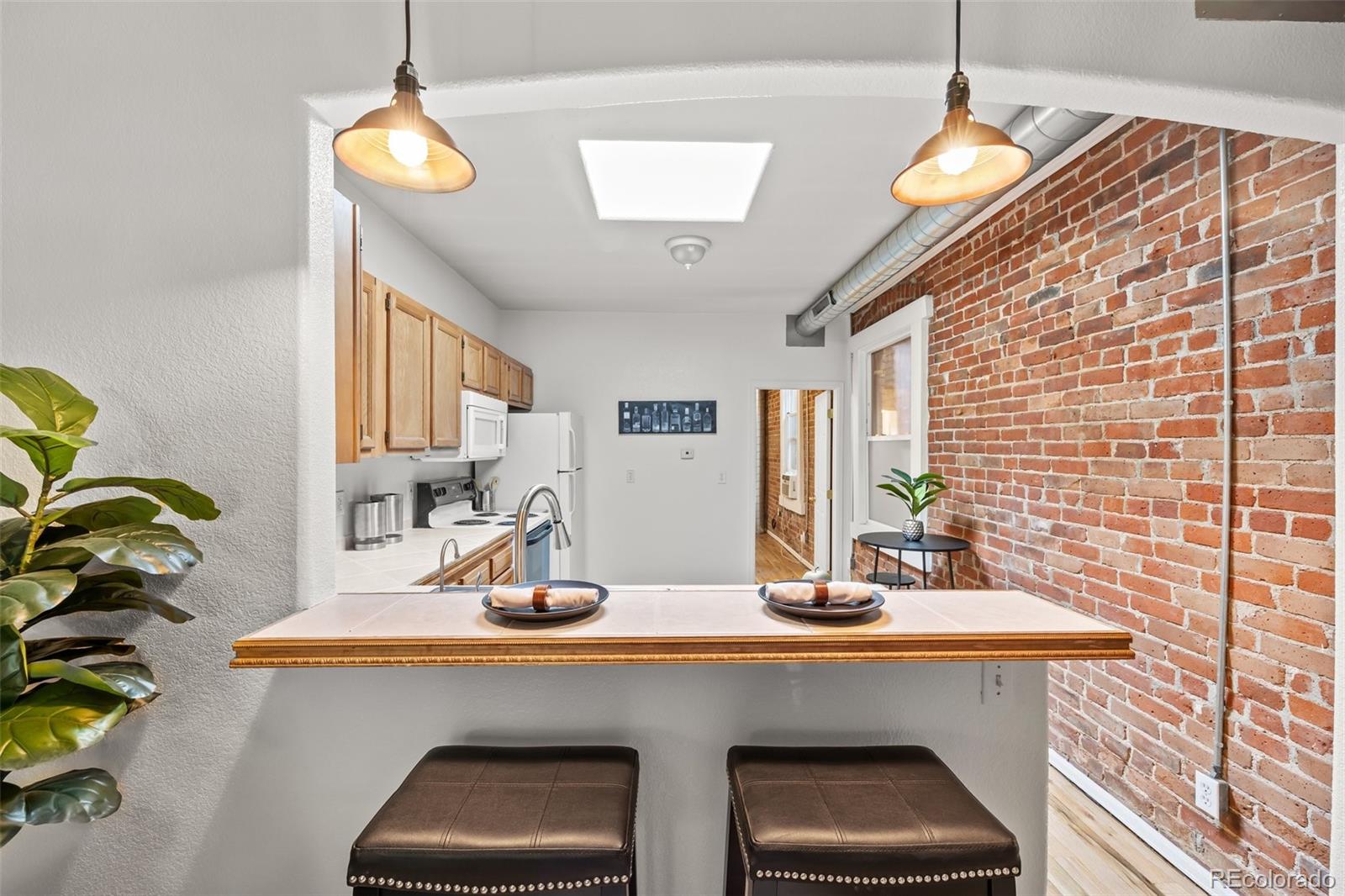 321-323 Inca Street Denver, CO 80223 - Photo 5 of 27 Gallery Image 5