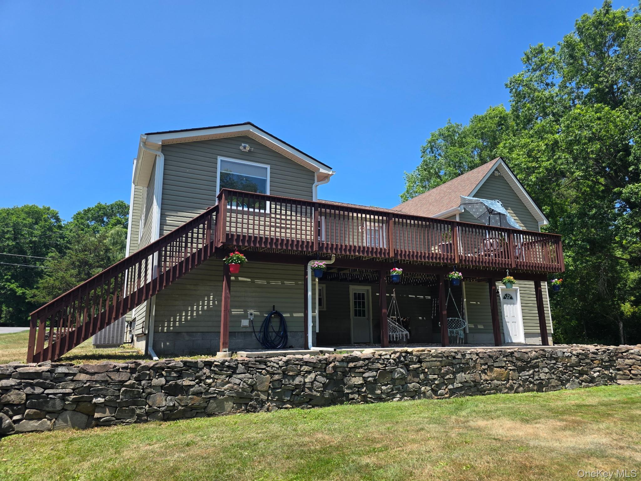 326 Bullville Road Montgomery, NY 12549 - Photo 3 of 21