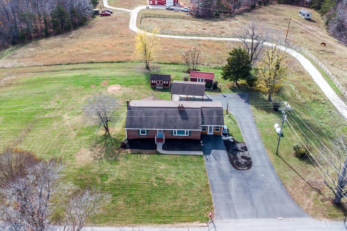 2180 Lime Plant Road Appomattox, VA 24522 - Photo 3 of 47 Gallery Image 3