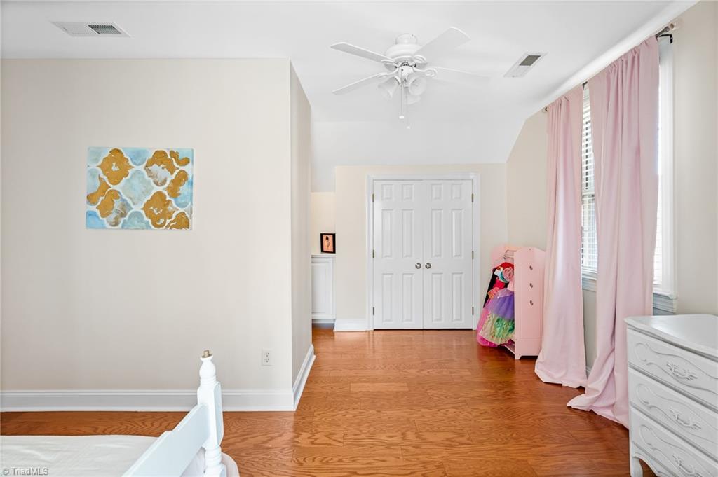 1808 Rolling Road Greensboro, NC 27403 - Photo 38 of 47 Gallery Image 38