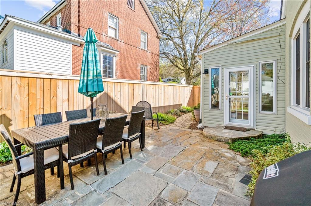 1808 Rolling Road Greensboro, NC 27403 - Photo 46 of 47 Gallery Image 46