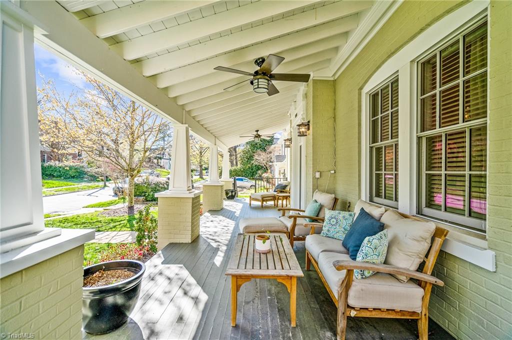 1808 Rolling Road Greensboro, NC 27403 - Photo 9 of 47 Gallery Image 9