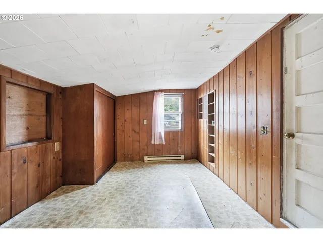 $300,000 | 414 South 2nd Street, Oregon City, OR 97045