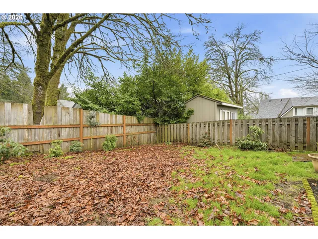 $300,000 | 414 South 2nd Street, Oregon City, OR 97045