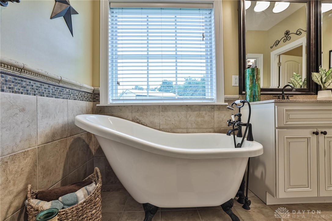 2084 Gum Grove Road Clarksville, OH 45113 - Photo 26 of 85 Gallery Image 26