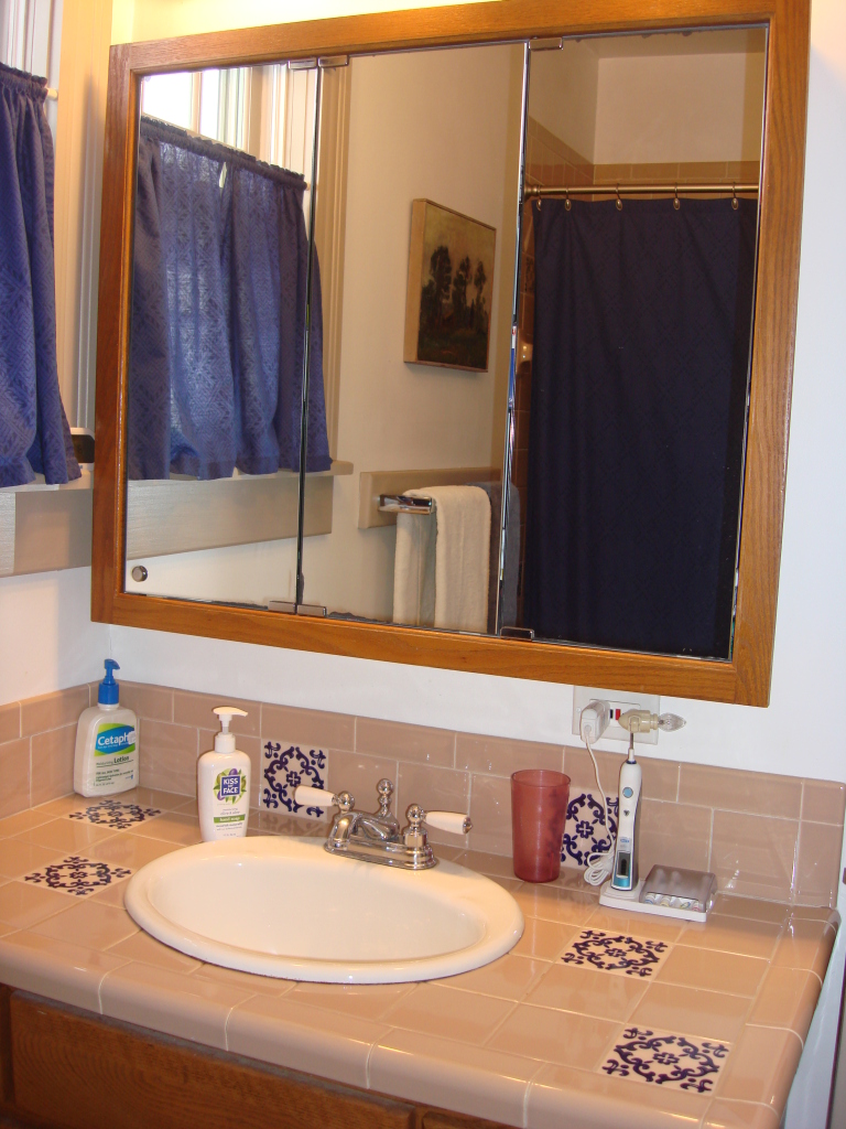 100 River Road Savoy, MA 01256 - Photo 20 of 34 1st Floor Bath