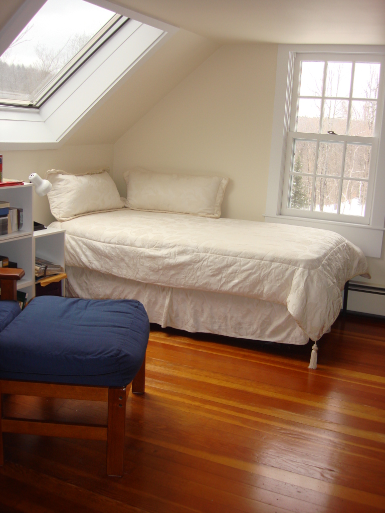 100 River Road Savoy, MA 01256 - Photo 8 of 34 Bedroom 3