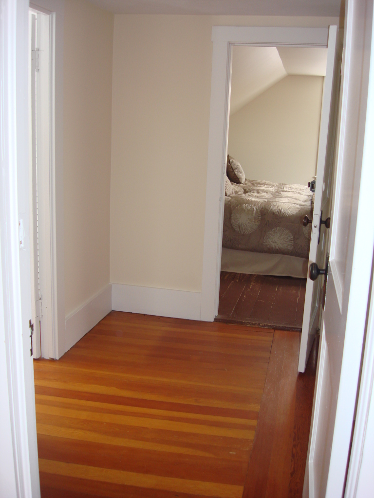100 River Road Savoy, MA 01256 - Photo 10 of 34 2nd Floor Hall