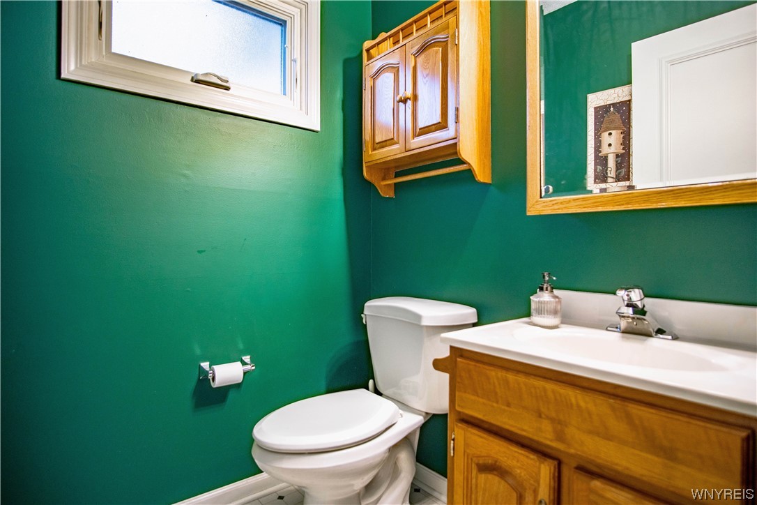 40 Old Stone Road Cheektowaga, NY 14043 - Photo 13 of 40