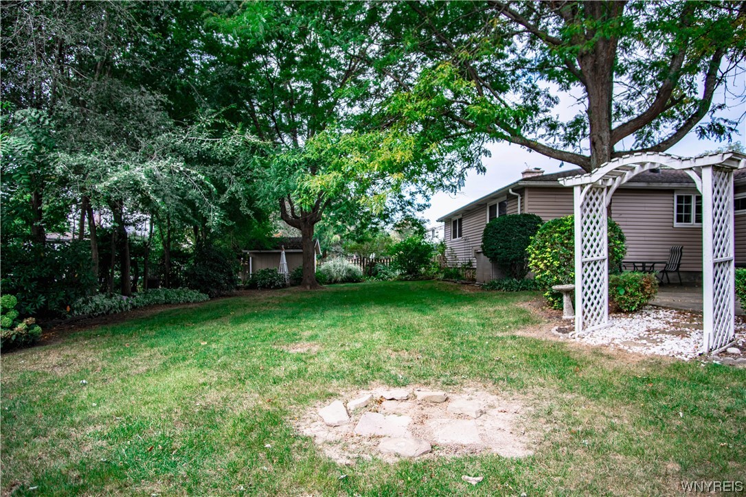 40 Old Stone Road Cheektowaga, NY 14043 - Photo 35 of 40