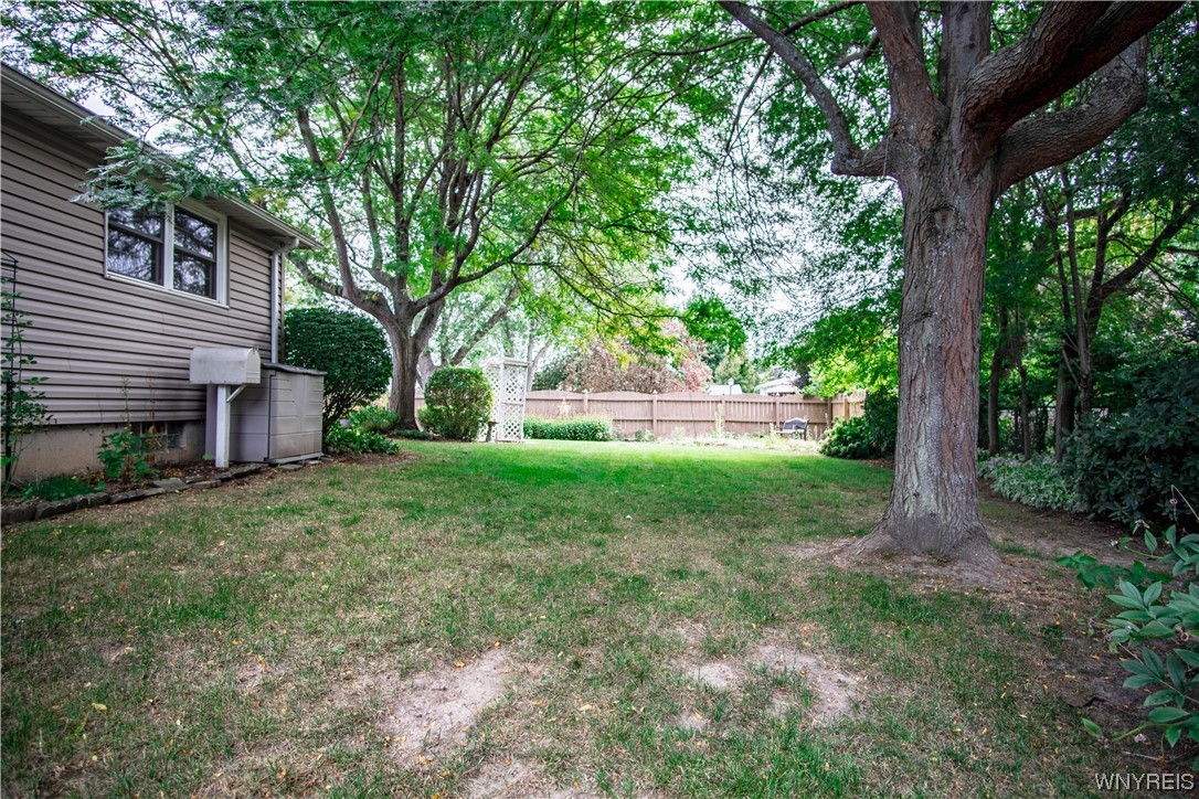 40 Old Stone Road Cheektowaga, NY 14043 - Photo 38 of 40