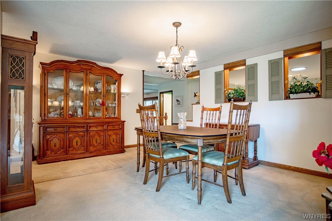 40 Old Stone Road Cheektowaga, NY 14043 - Photo 6 of 40