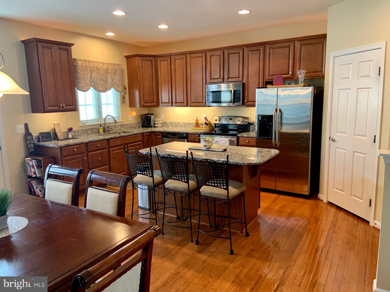 7012 Trek Way Gainesville, VA 20155 - Photo 8 of 23 Kitchen