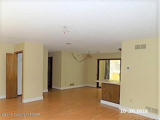 4152 Blueberry Hill Road Bushkill, PA 18324 - Photo 5 of 25 a view of empty room