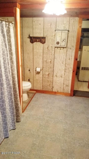1343 Millcreek Road Newfoundland, PA 18445 - Photo 7 of 29