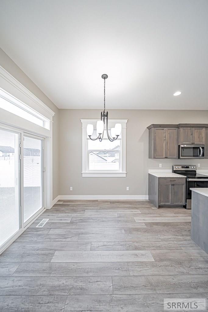 4232 Athlen Way Idaho Falls, ID 83401 - Photo 13 of 63