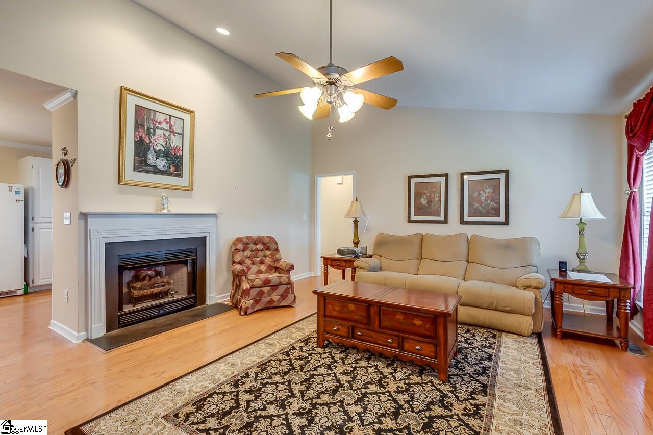 707 Holland Road Simpsonville, SC 29681 - Photo 3 of 36 Gallery Image 3