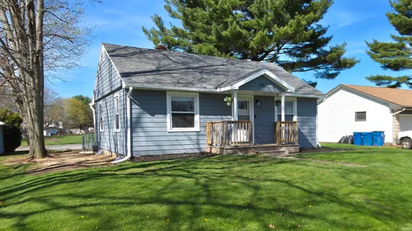 $159,900 | 106 Clark Street, Walkerton, IN 46574