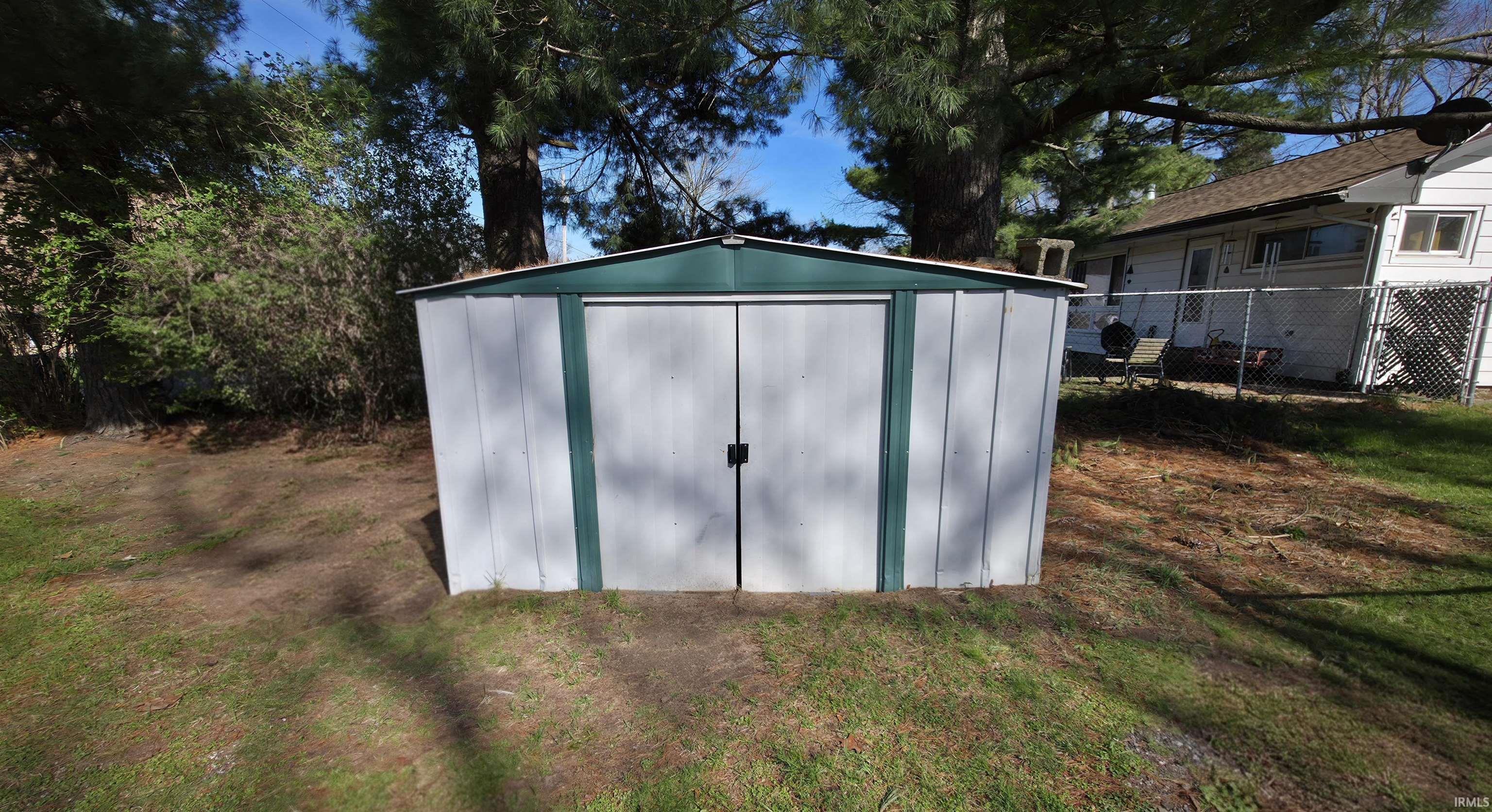 106 Clark Street Walkerton, IN 46574 - Photo 31 of 36