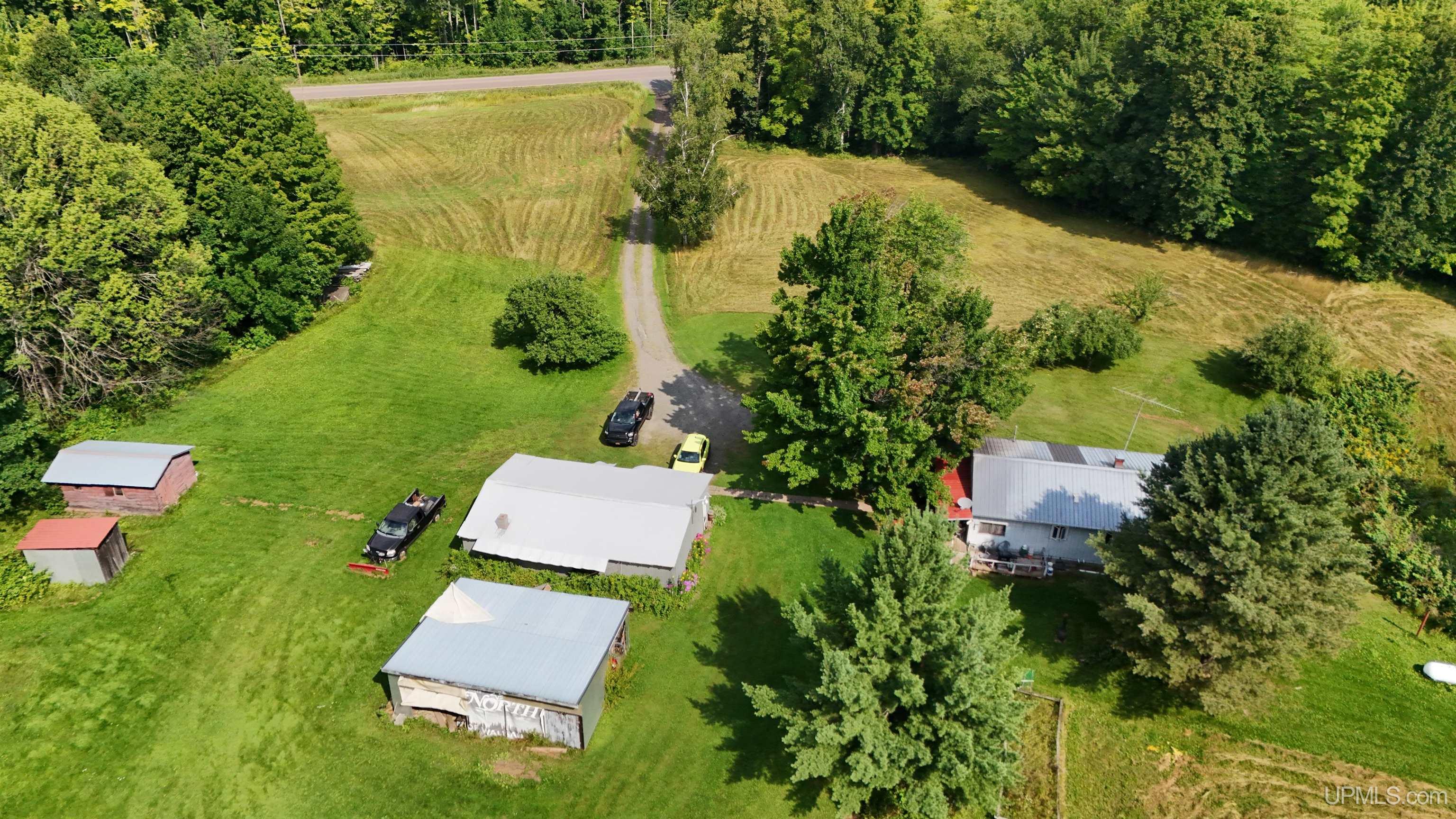 17628 Ford Farm Road Lanse, MI 49946 - Photo 13 of 41 Gallery Image 13