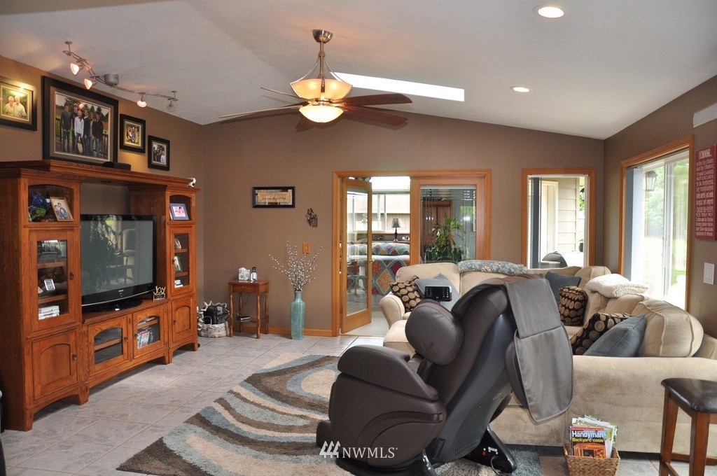 311 Waters Road Castle Rock, WA 98611 - Photo 14 of 20 Gallery Image 14